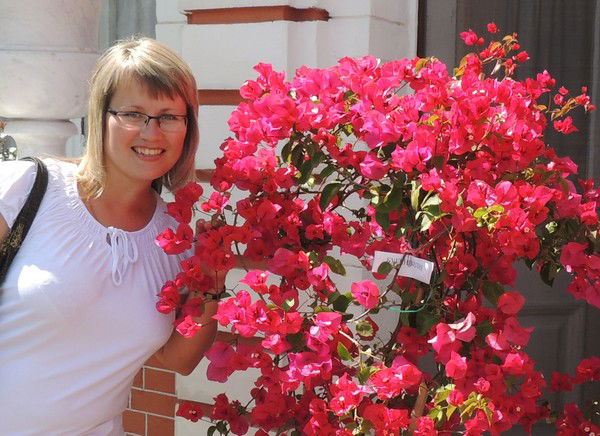 Лена Соколова