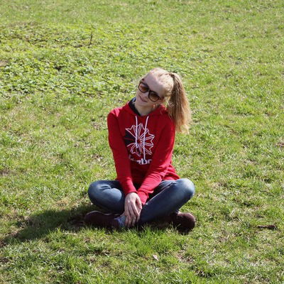 Полина Разломалина