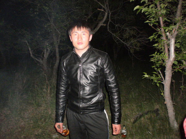 Серик Сапаргалиев