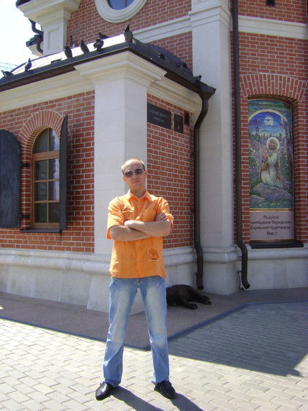 Олег Кузнецов