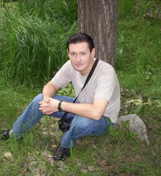 Роман Плохих