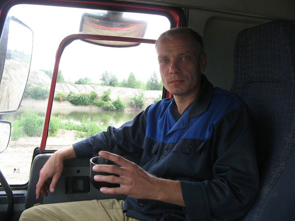 Александр Дементьев