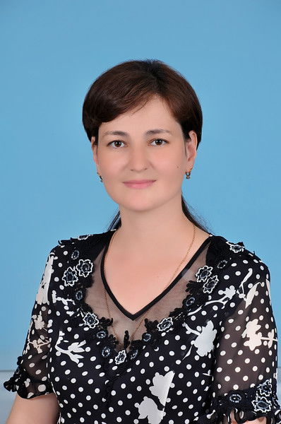 Etibor Rahimova