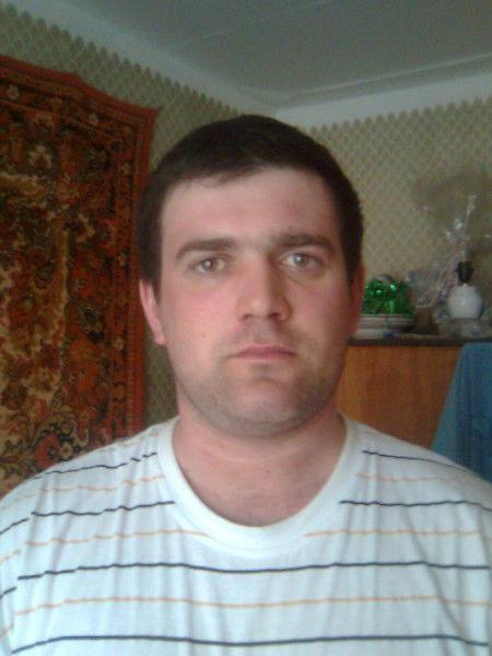 Mихаил Голосной