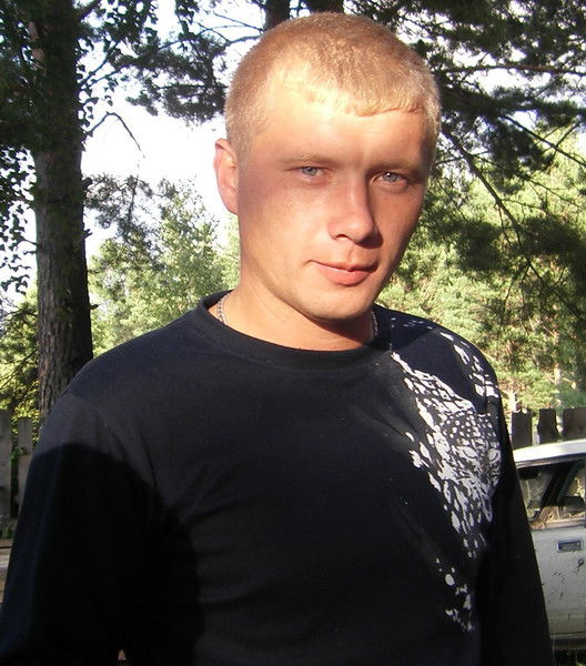 Евгений Махнев