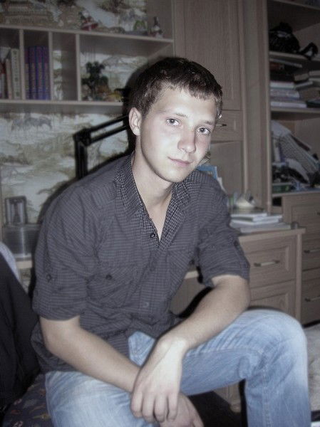 Александр Васильев