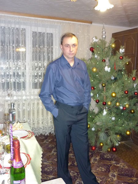 Юрий Макаров