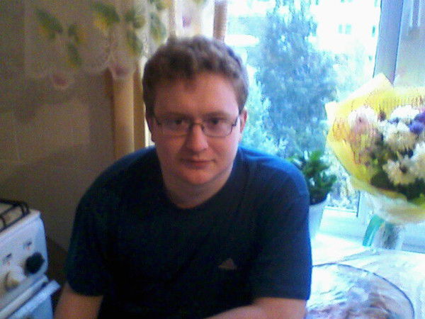 Евгений Левашов