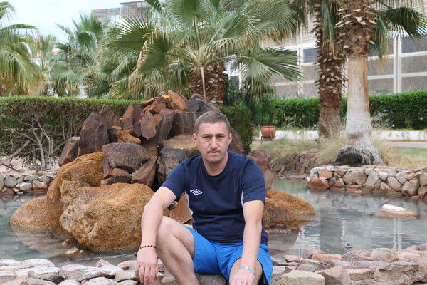 Константин Попов