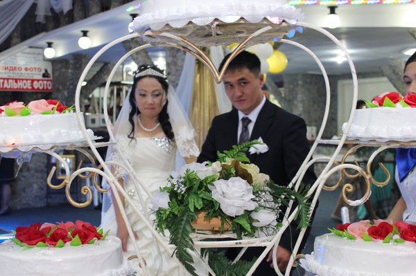 Алмас И Гулима Ержановы