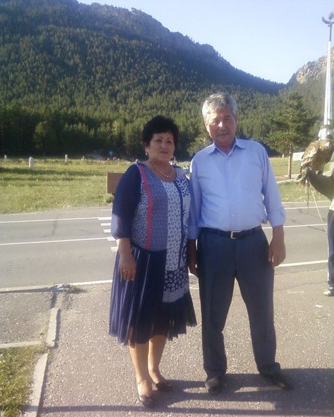 Натира Каладинова