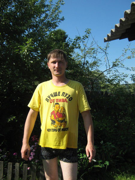 Владимир Петров