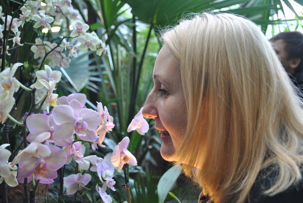 Елена Никонова