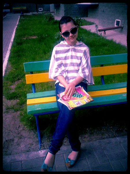 Аделька ...))