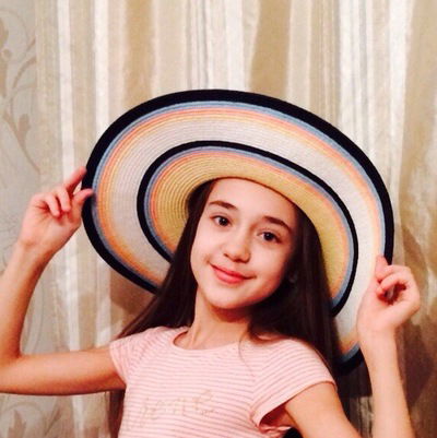 Поля Федина