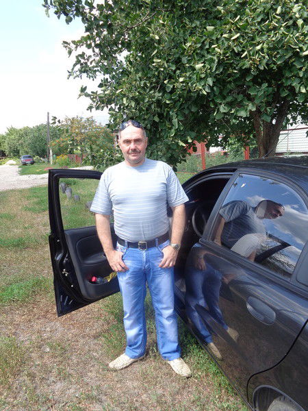 Александр Петров