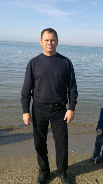 Владимир Ревнивых