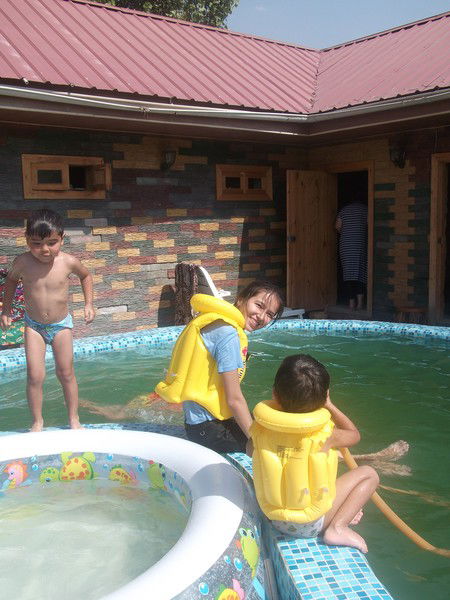 Зебо Мамадкаримова