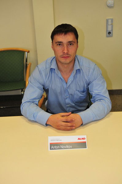 Антон Новиков