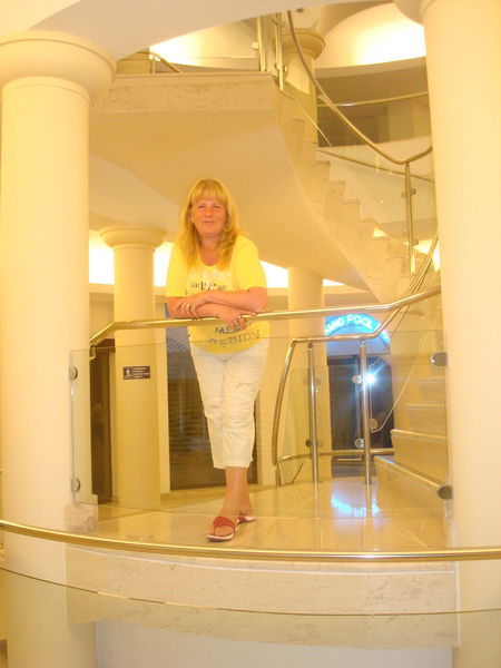 Анна Карилова