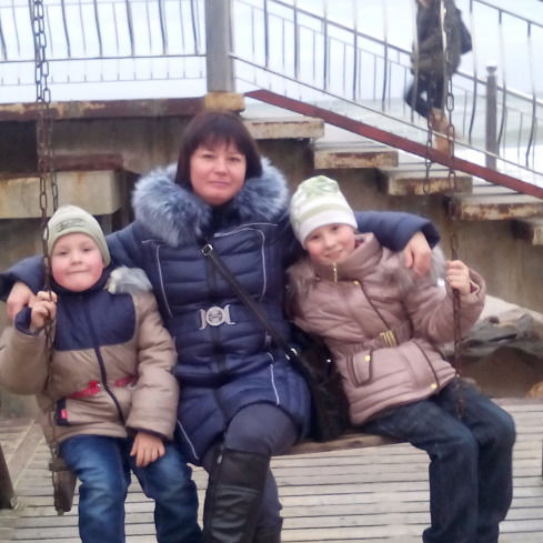 Лена Салмина