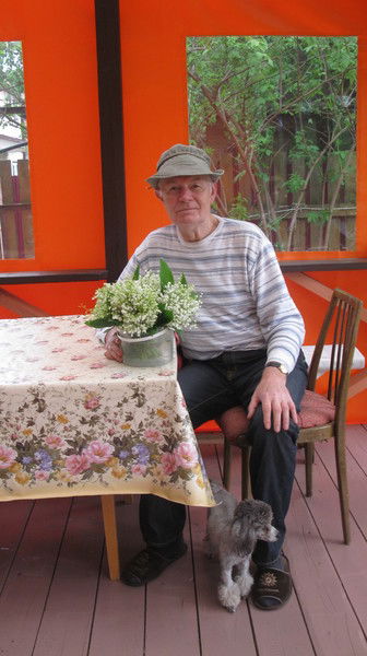 Владимир Емельянов