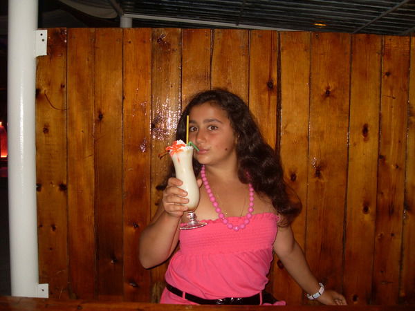 Арина Шукюрова