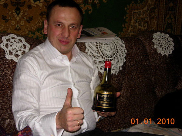 Михаил Волков