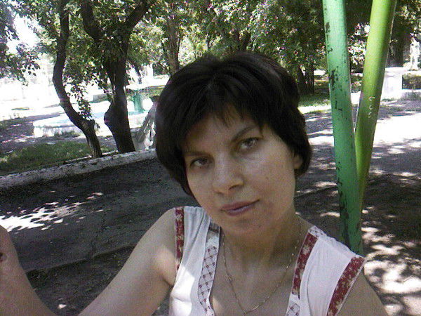 Люда Островская