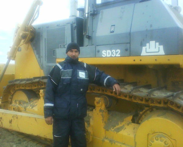 Алексей Леон