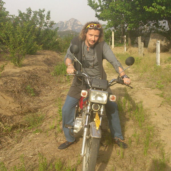 Александр Александровский