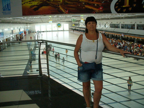 Оля Тимошенко