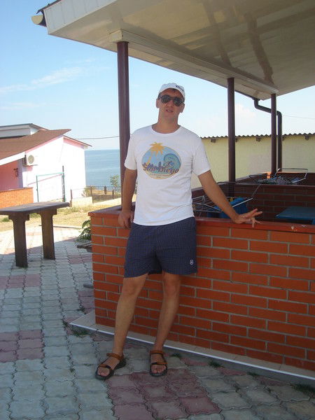 Антон Сухинин