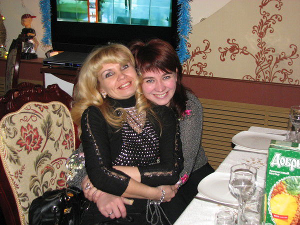 Лариса Книтель