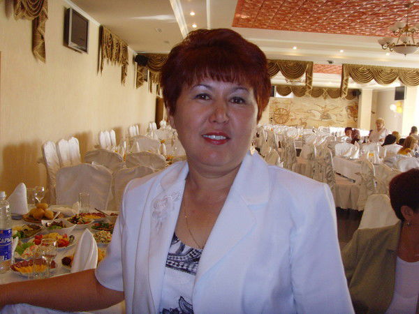 Зейнеш Асайнова