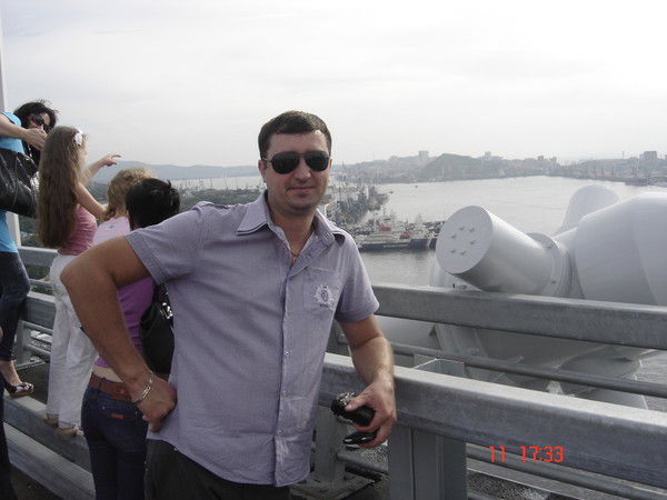 Алексей Пешков