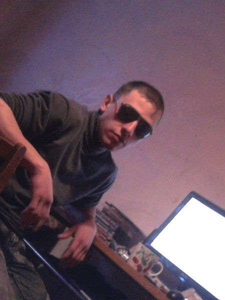 Алик Алияров