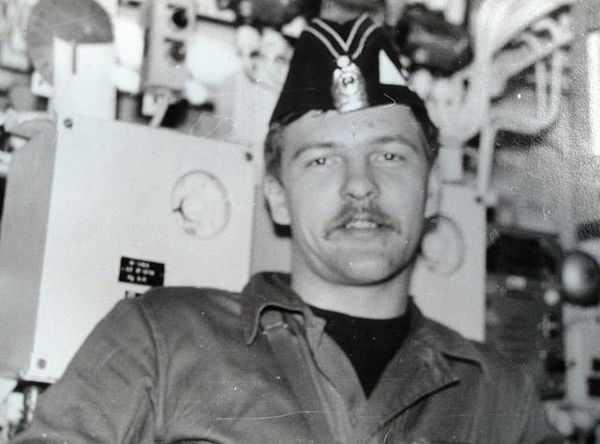 Игорь Иванов