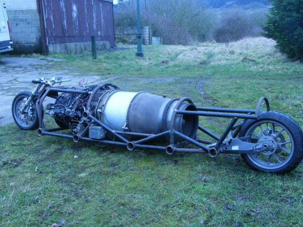 Олег Лошманов