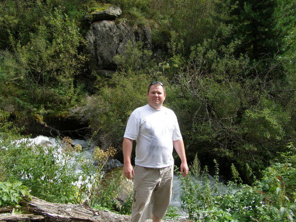 Артем Мельников