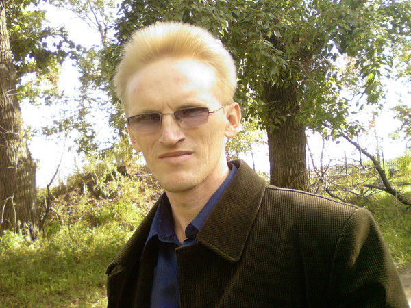 Роман Котов