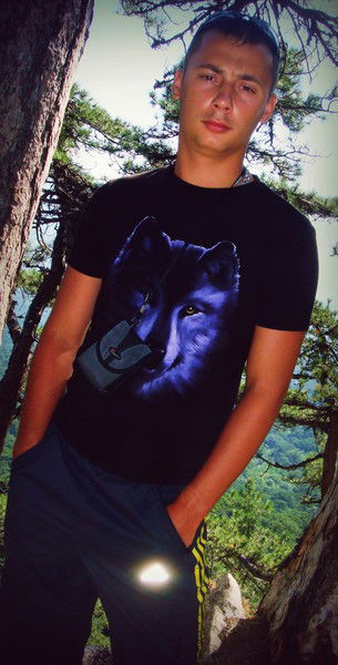 Андрей Маслов