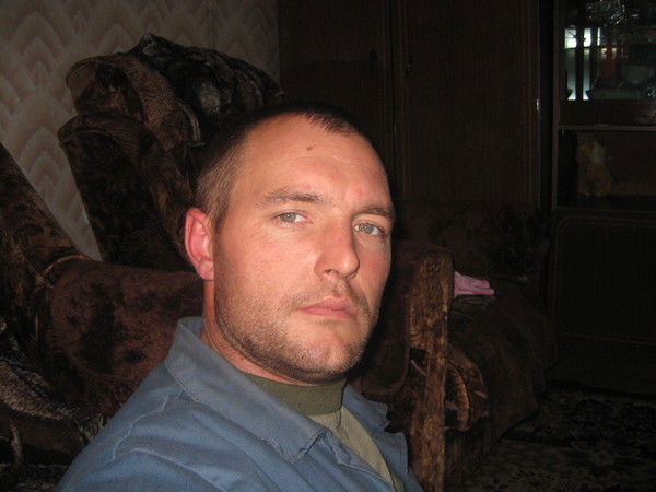 Максим Белов