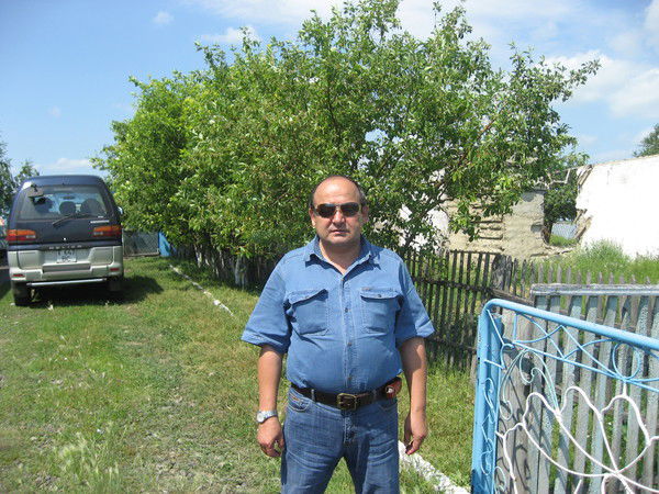 Шавиден Башенов