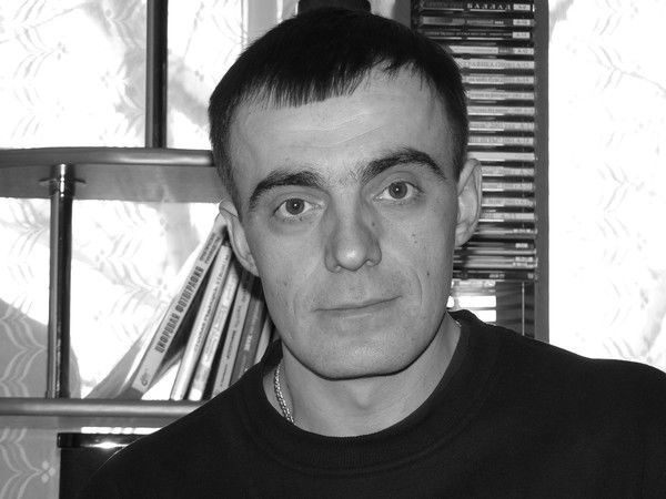 Александр Маслов