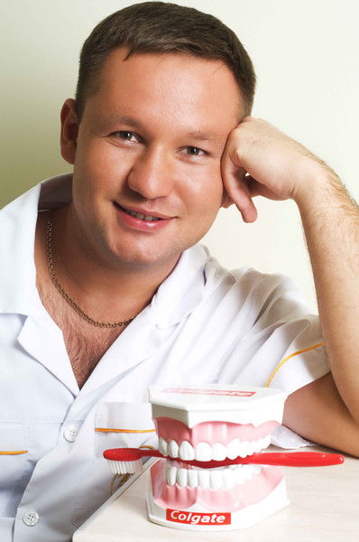 Дмитрий Олейников