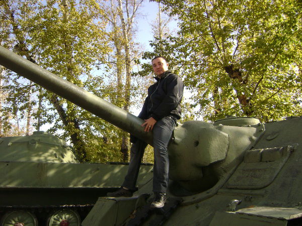 Роман Бронников