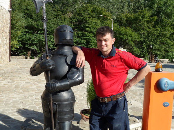 Анвар Кушназаров