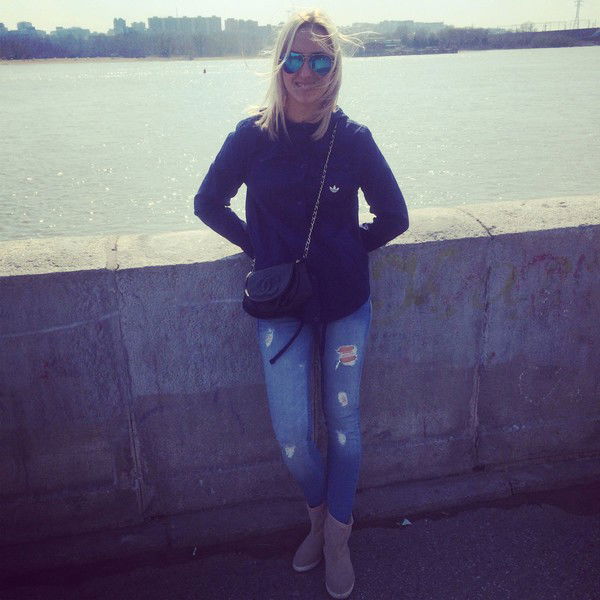 Любовь Литвинова