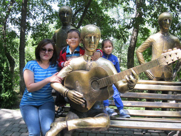 Динара Алипбаева